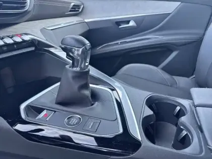 Photo 13 Peugeot 3008 Gén. II Ph2 NG GT 5