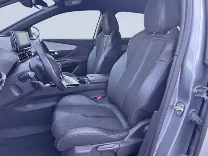 Photo 10 Peugeot 3008 Gén. II Ph2 NG GT 5