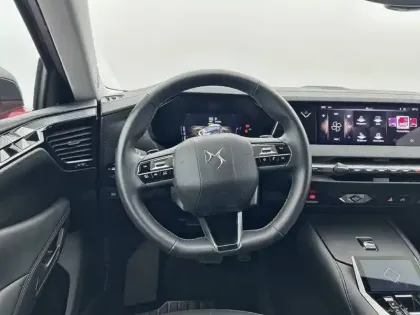 Photo 8 DS DS 4  Hybride E-Tense 225 EAT8