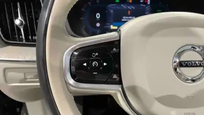 Photo 25 Volvo Xc60 Gén. II Ph2 NG Plus Style Dark 5
