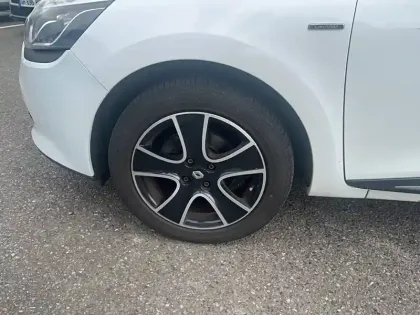 Photo 18 Renault Clio  IV TCe 90 Energy