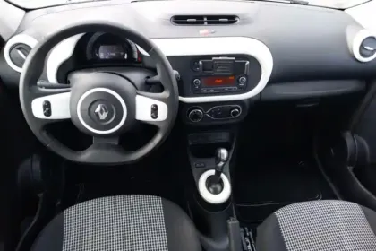 Photo 8 Renault Twingo  III Achat Intégral - 21