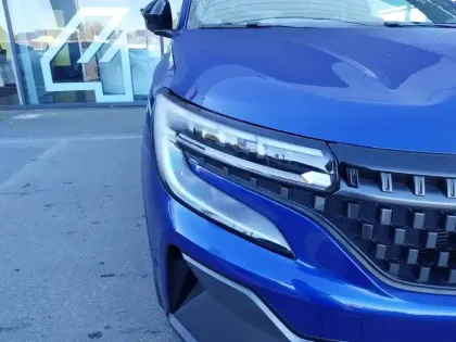 Photo 52 Renault Austral  E-Tech full hybrid 200 GSR2