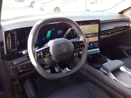 Photo 22 Renault Austral  E-Tech full hybrid 200 GSR2