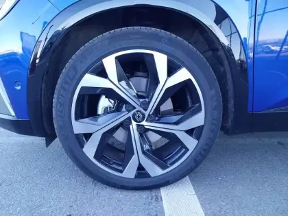 Photo 53 Renault Austral  E-Tech full hybrid 200 GSR2