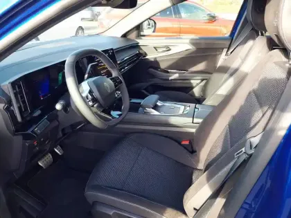 Photo 8 Renault Austral  E-Tech full hybrid 200 GSR2