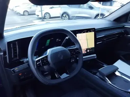 Photo 55 Renault Austral  E-Tech full hybrid 200 GSR2