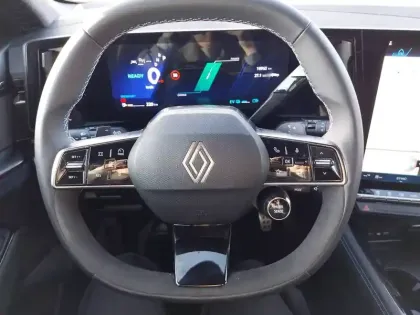 Photo 13 Renault Austral  E-Tech full hybrid 200 GSR2