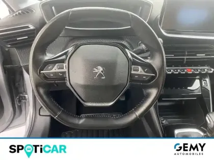 Photo 6 Peugeot 208  PureTech 100 S&S BVM6