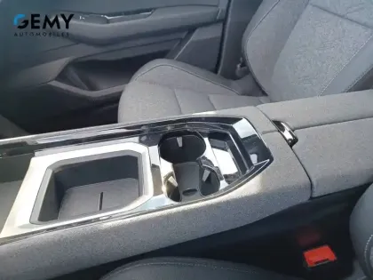 Photo 18 Renault Austral  full hybrid E-Tech 200 ch