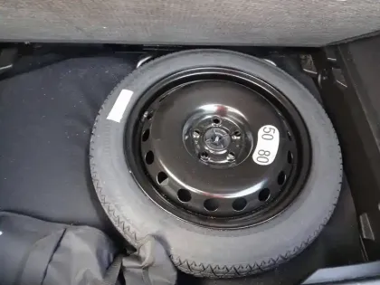 Photo 13 Renault Captur  E-Tech full hybrid 145 ch