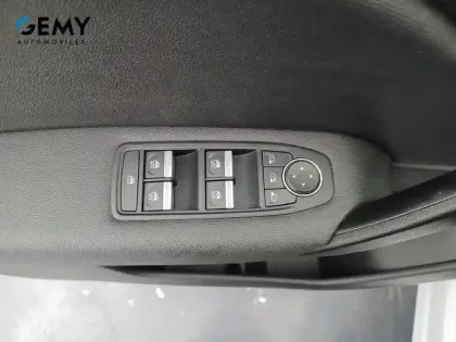 Photo 55 Renault Captur  E-Tech Plug-in 160 - 21