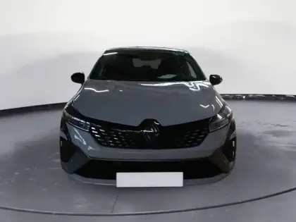 Photo 8 Renault Clio  E-Tech full hybrid 145 ch GSR2