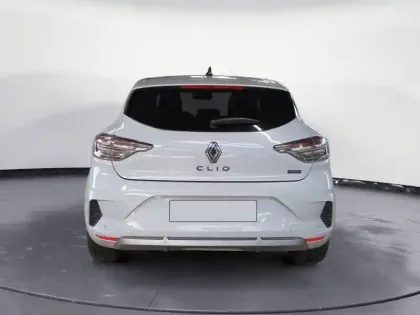 Photo 5 Renault Clio  E-Tech full hybrid 145 ch GSR2