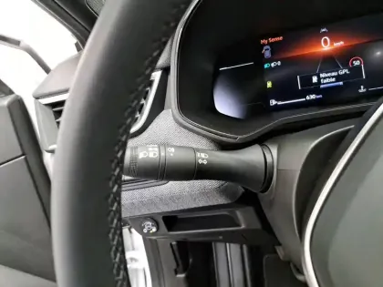 Photo 28 Renault Clio  Eco-G 100 GSR2