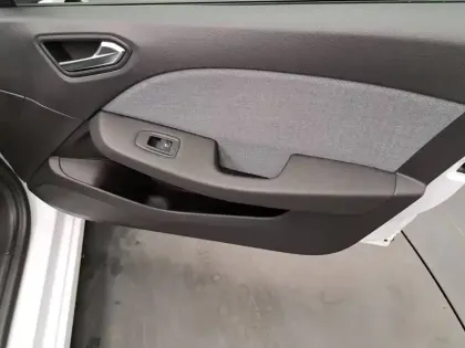 Photo 66 Renault Clio  Eco-G 100 GSR2