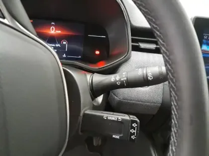 Photo 71 Renault Clio  Eco-G 100 GSR2