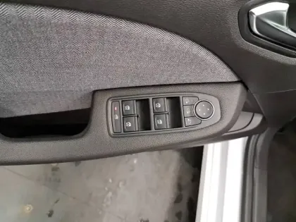 Photo 69 Renault Clio  Eco-G 100 GSR2