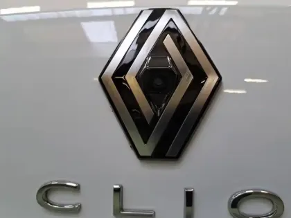 Photo 61 Renault Clio  Eco-G 100 GSR2