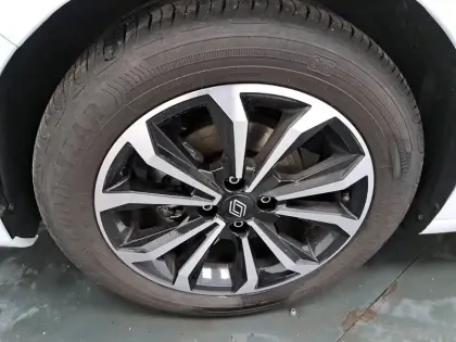 Photo 15 Renault Clio  Eco-G 100 GSR2