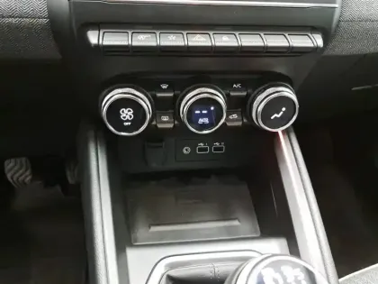 Photo 77 Renault Clio  Eco-G 100 GSR2