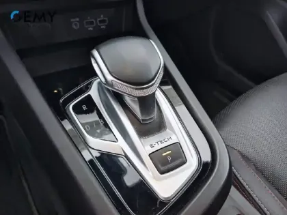 Photo 11 Renault Arkana  E-Tech 145 - 21B