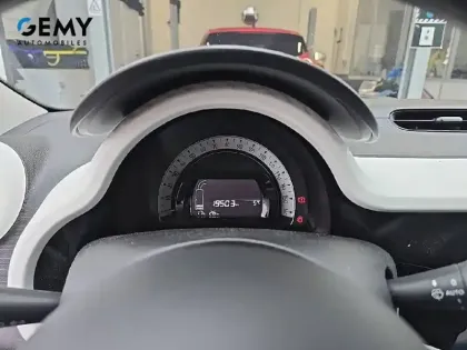 Photo 13 Renault Twingo  III E-Tech