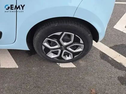 Photo 10 Renault Twingo  III E-Tech