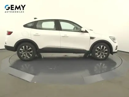 Photo 38 Renault Arkana  E-Tech 145