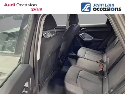 Photo 16 Audi Q3  35 TFSI 150 ch S tronic 7