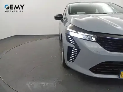 Photo 35 Renault Clio Gén. V (BJA) Ph2 Evolution 5