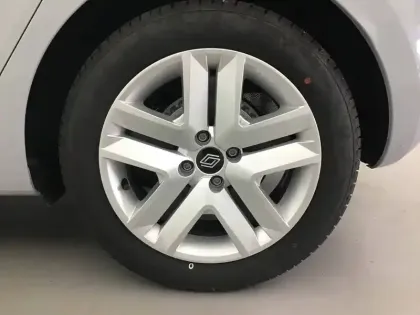 Photo 9 Renault Clio  Blue dCi 100 ch GSR2