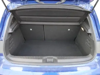 Photo 12 Renault Clio  E-Tech full hybrid 145 ch GSR2