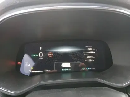 Photo 14 Renault Clio  E-Tech full hybrid 145 ch GSR2