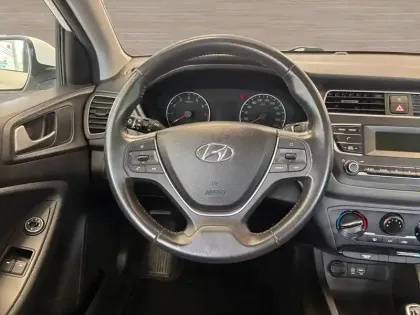 Photo 45 Hyundai I20  1.2 75