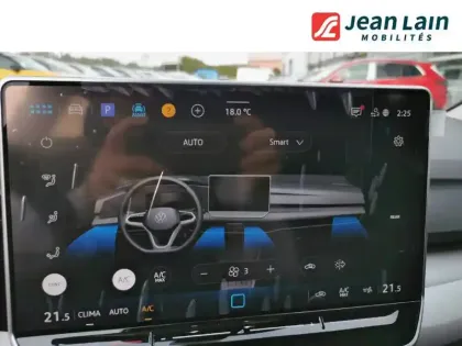 Photo 13 Volkswagen Golf  SW 2.0 TDI 150 DSG7