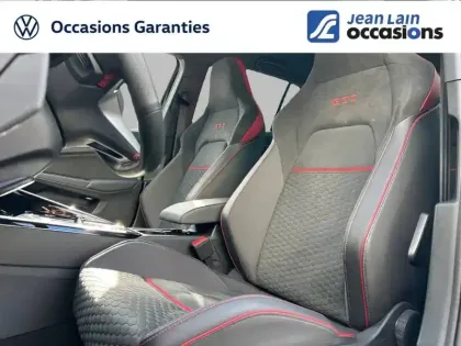 Photo 44 Volkswagen Golf  2.0 TSI 300 DSG7