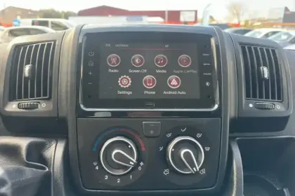 Photo 15 Peugeot Boxer  CABINE APPROFONDIE 7 PLACES 3.3 T L2H1 140 S&S