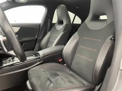 Photo 14 Mercedes CLA  Coupé 250 e 8G-DCT