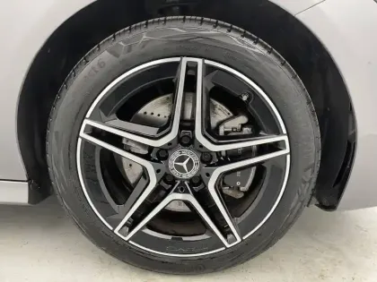 Photo 12 Mercedes CLA  Coupé 250 e 8G-DCT