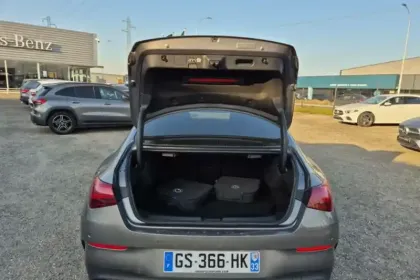 Photo 42 Mercedes CLA  Coupé 250 e 8G-DCT