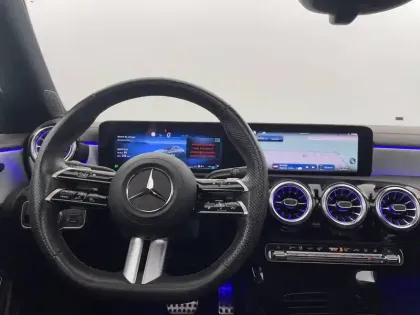 Photo 21 Mercedes CLA  Coupé 250 e 8G-DCT