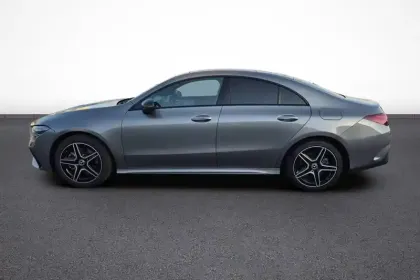 Photo 36 Mercedes CLA  Coupé 250 e 8G-DCT