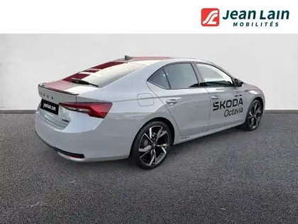 Photo 40 Skoda Octavia  1.5 TSI Hybrid 150 ch ACT DSG7