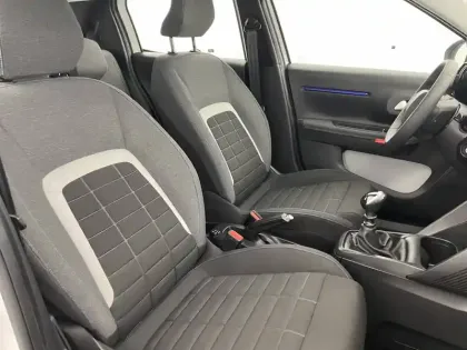 Photo 58 Citroën C3  Turbo 100 ch BVM6