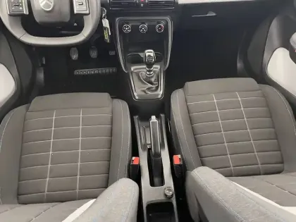 Photo 88 Citroën C3  Turbo 100 ch BVM6