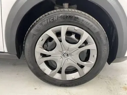 Photo 17 Citroën C3 Gén. IV Ph1 PLUS 5