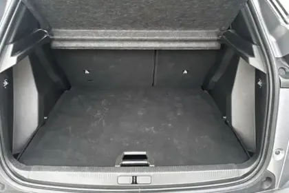 Photo 8 Peugeot 2008  PureTech 130 S&S BVM6