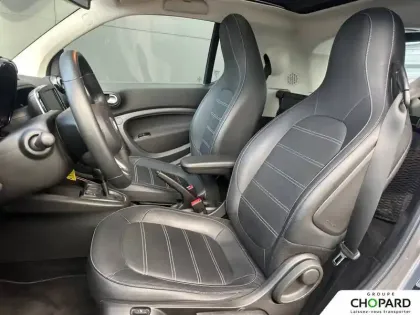 Photo 10 Smart Fortwo  Coupé 82 ch
