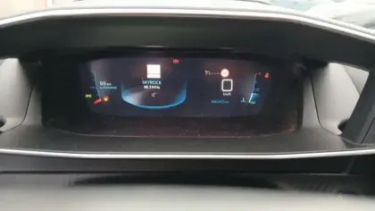 Photo 47 Peugeot 208  PureTech 100 S&S BVM6